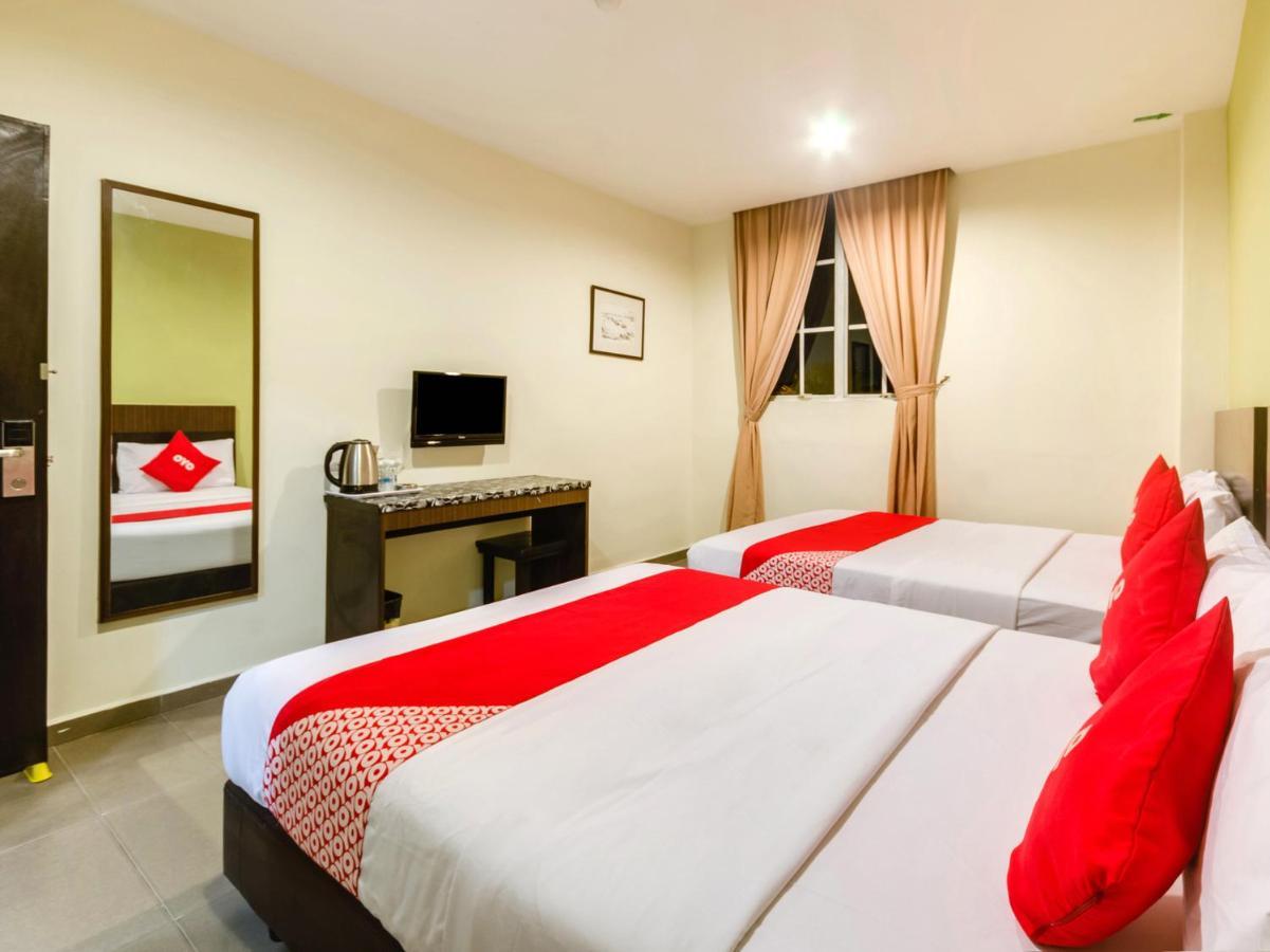 OYO 89948 Hotel Masai Utama Johor Bahru Bagian luar foto