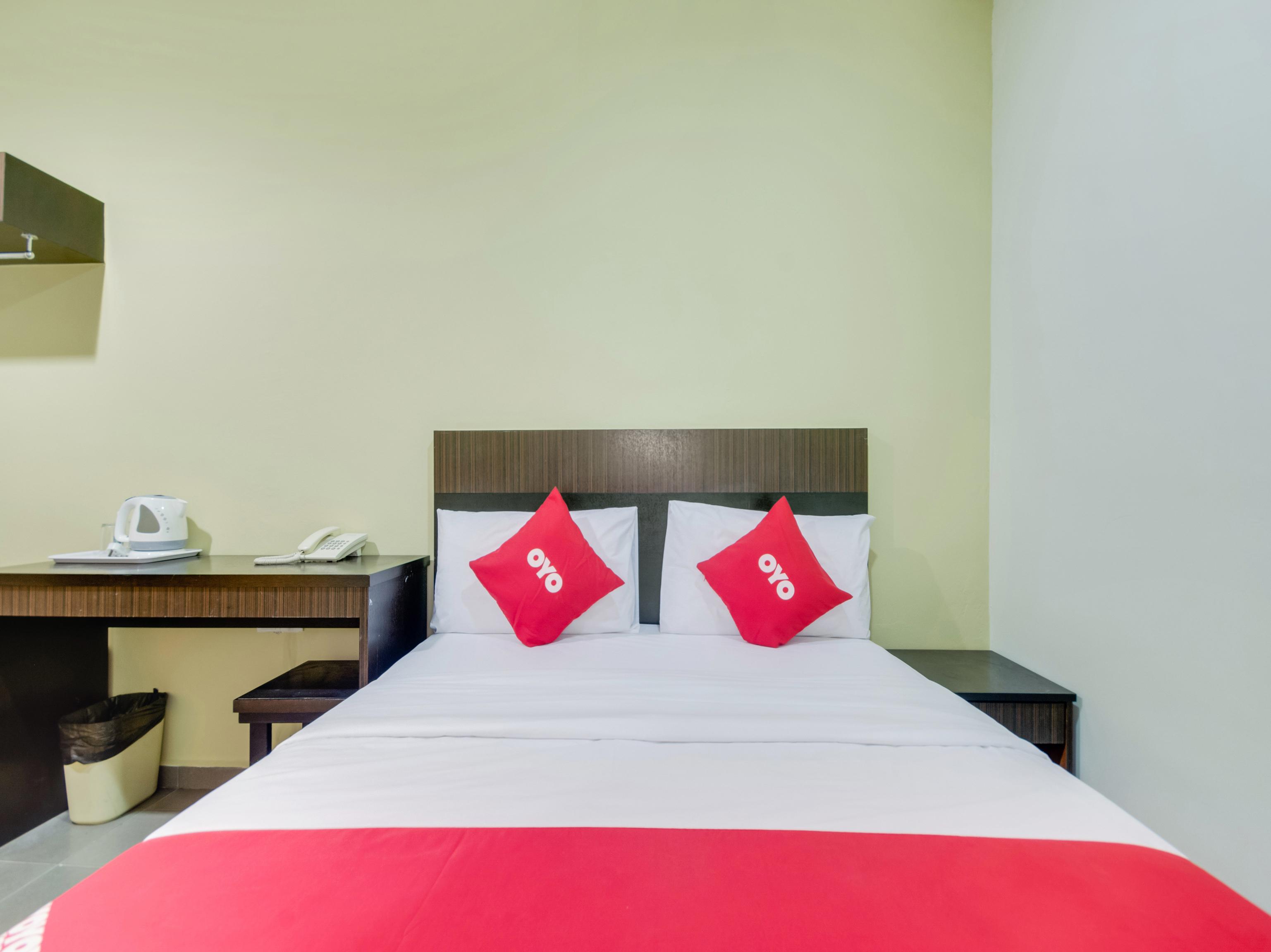 OYO 89948 Hotel Masai Utama Johor Bahru Bagian luar foto